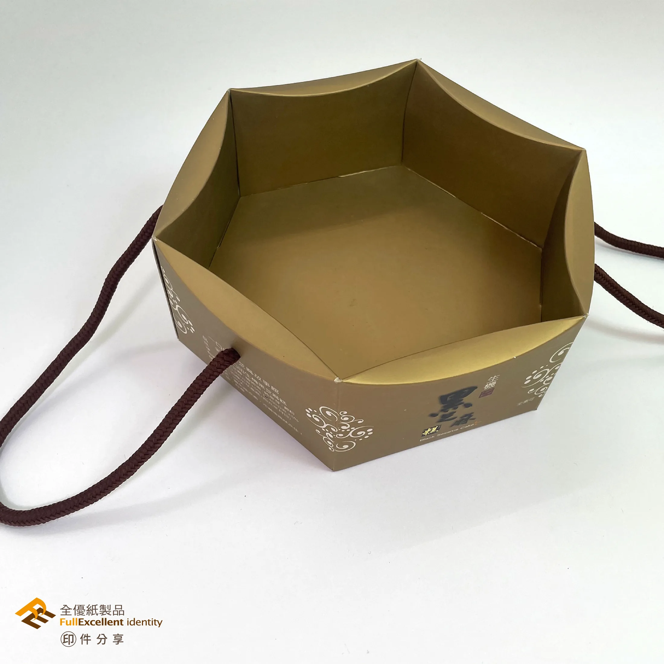 一口田黑芝麻糕六角禮盒－多型盒 第 5 張